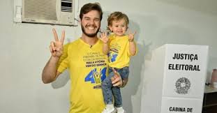  Bruno Cunha Lima derrota Jhony Bezerra e é reeleito prefeito em Campina Grande