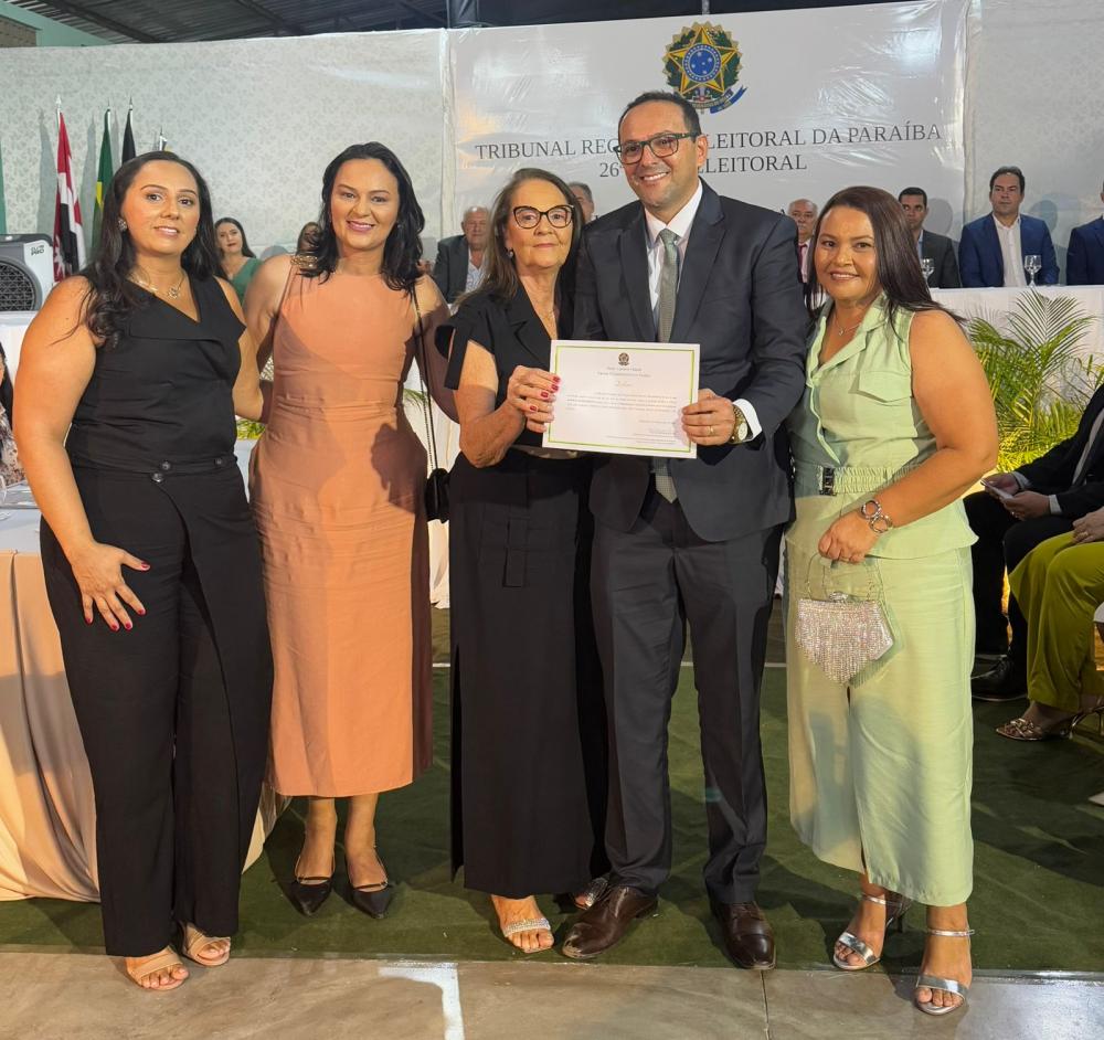 Professor Paulo Nóbrega é diplomado prefeito de Várzea e destaca compromisso com a mudança e o progresso do município