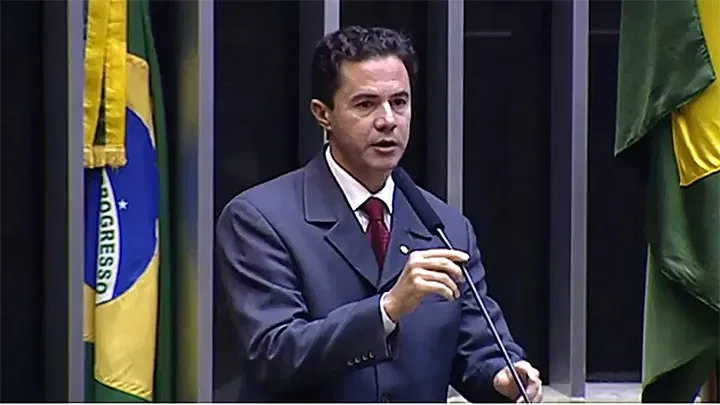 Senador Veneziano Vital do Rego citou três nomes capazes para disputa o governo da Paraíba