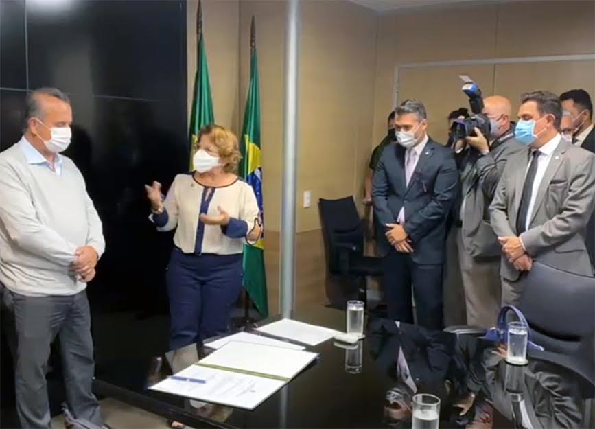 Senadora Nilda Gondim participa de assinatura da Ordem de Serviço para restauração de barragem Engenheiro Ávidos na Paraíba