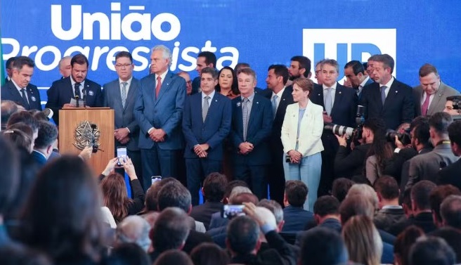 União Brasil e Progressistas anunciam federação para as eleições de 2026