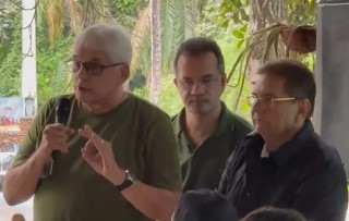 Efraim Morais acha direito Adriano disputar governo em 2026, mas destaca que ambos estão em lados opostos