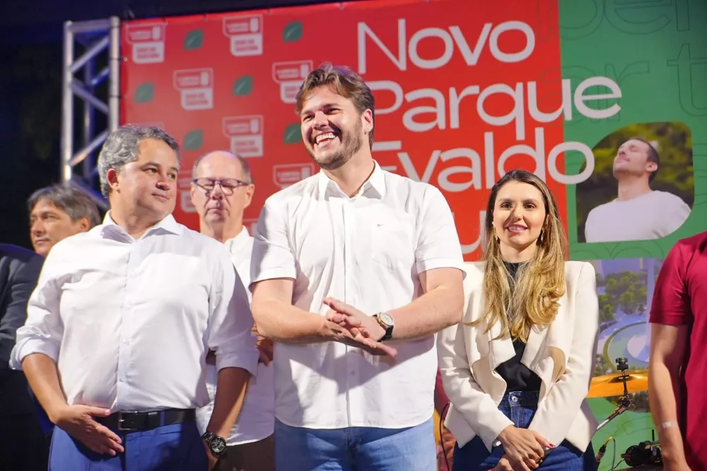 Efraim Filho confirma articulação de Bruno Cunha Lima para indicar a 1ª Dama rumo a Assembleia Legislativa em 2026