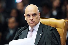 Alexandre de Moraes diz que não irá admitir ‘tumulto processual’ e nega pedido da defesa de Bolsonaro