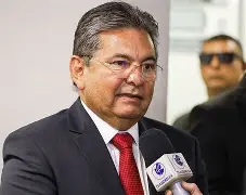 Adriano Galdino cobra ‘coerência’ de João Azevêdo na sucessão de 2026: “Não faz sentido apoiar candidato que esteja com Bolsonaro”