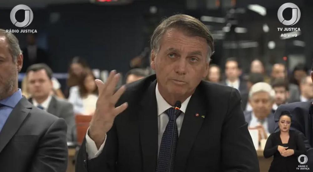 Nem quartel, nem PF, nem casa: Supremo deve mandar Bolsonaro para a Papuda