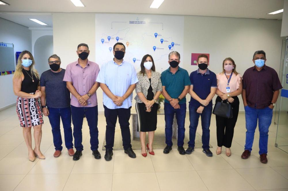 Prefeito de Patos recebe a visita do Secretário Estadual de Turismo e Desenvolvimento Econômico da Paraíba