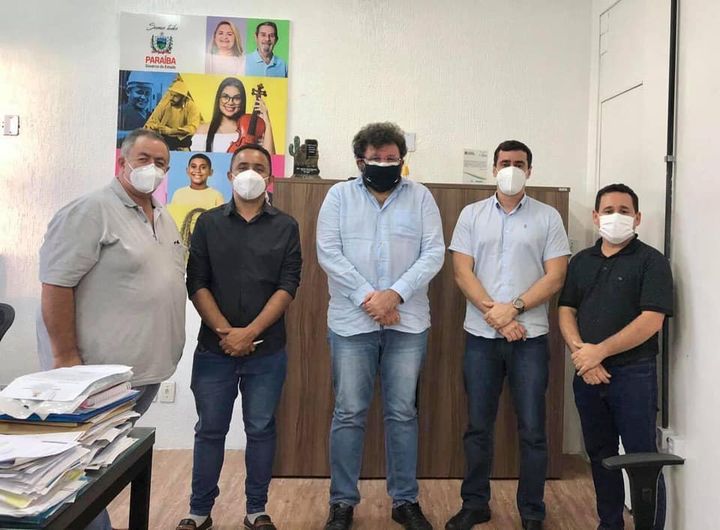 Ribeiro pede ao Secretário de Educação do estado a viabilização de benefícios para Cubati