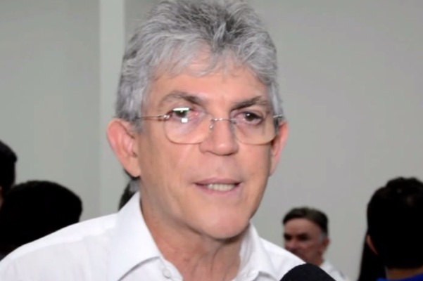 Lucas Ribeiro é pressionado por Ricardo Coutinho que Impõe condição Política pela saída de Nonato Bandeira da Comunicação