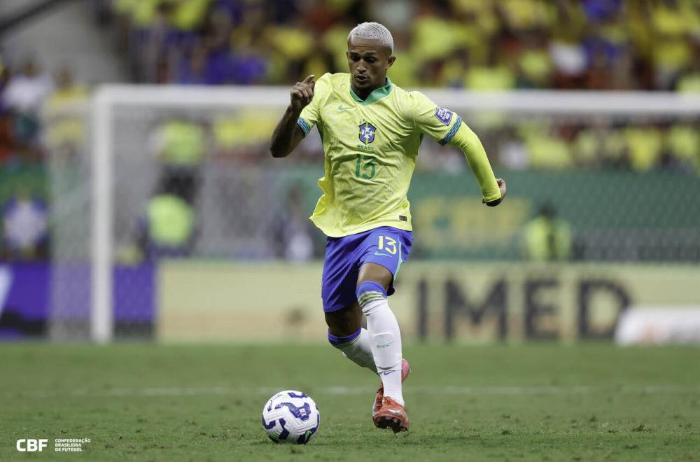 Wesley é cortado da Seleção Brasileira por lesão em amistoso