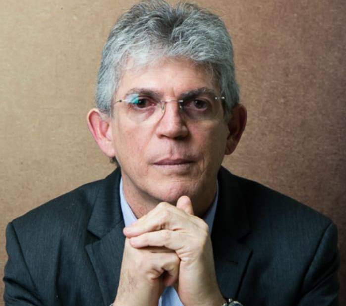 Tribunal Superior Eleitoral rejeita recurso e mantém ex-governador Ricardo Coutinho inelegível