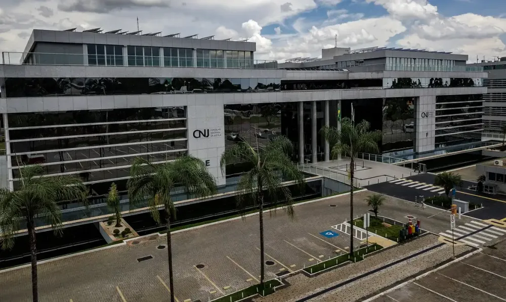 Conselho Nacional de Justiça acaba com aposentadoria compulsória como punição máxima para juiz