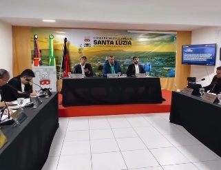 Câmara de Santa Luzia debate projetos e requerimentos voltados à saúde, turismo, infraestrutura e agricultura