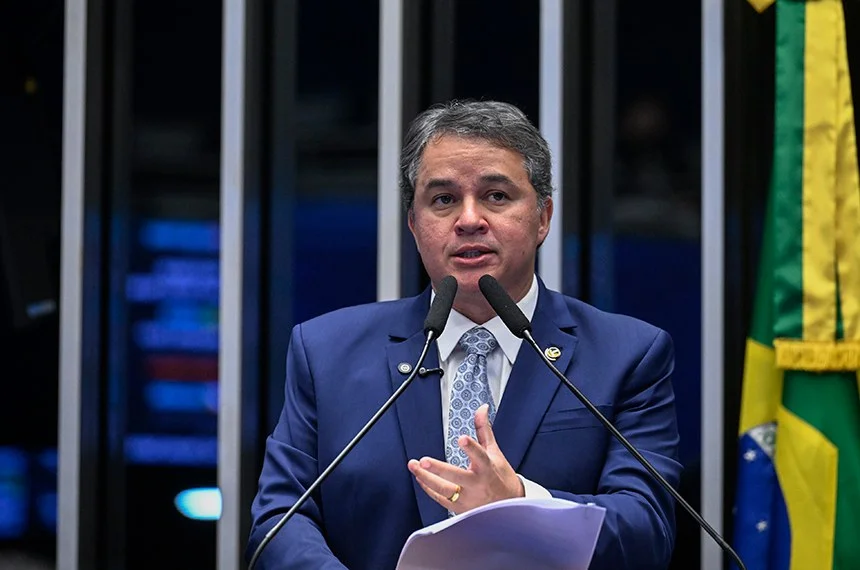 Efraim promete reforçar segurança, reduzir impostos e tornar Paraíba mais competitiva