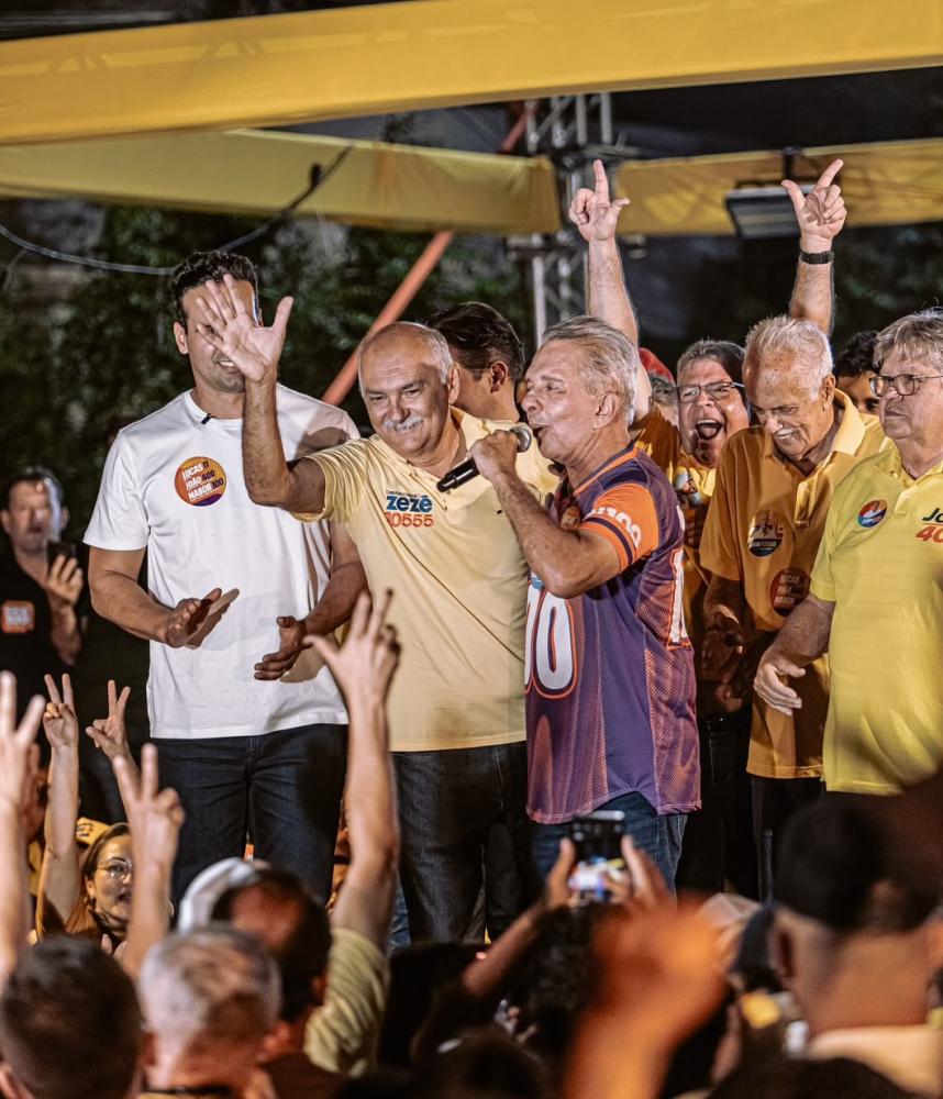 Zezé reúne Lucas, Hugo, João e Nabor em grande ato político e leva multidão às ruas de Santa Luzia