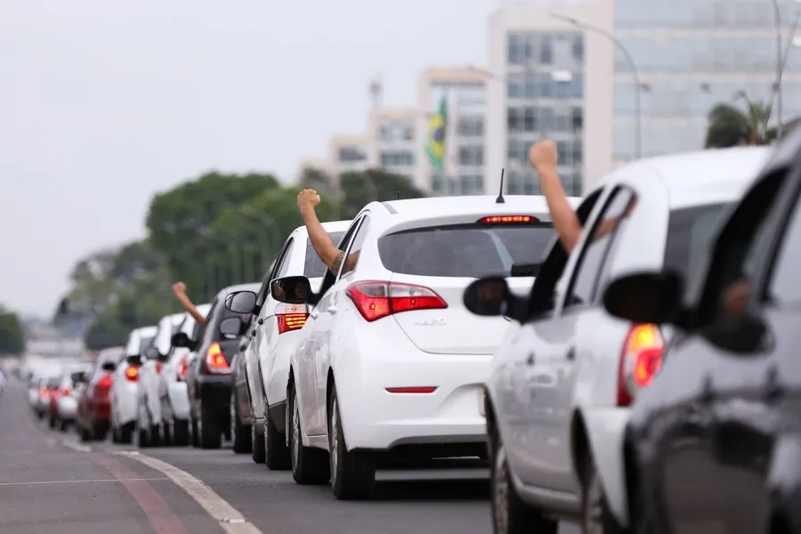 Isenção de IPVA para motoristas de aplicativo na Paraíba terá custo de R$ 10 milhões ao ano