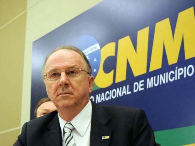 Paulo Ziulkoski volta a presidir a CNM e Manoel Junior é o 3º Secretário