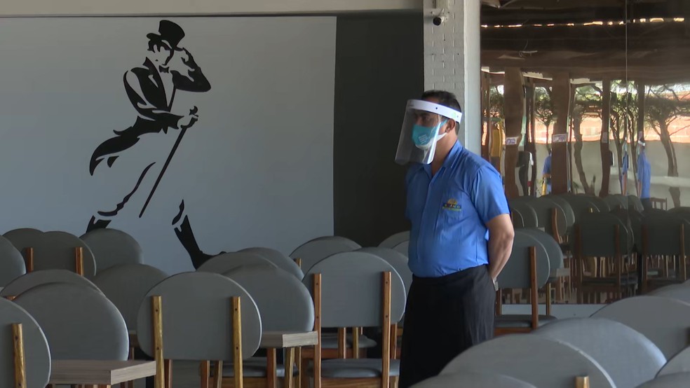 Bares e restaurantes de João Pessoa só podem funcionar até as 16h, em nova decisão da Justiça