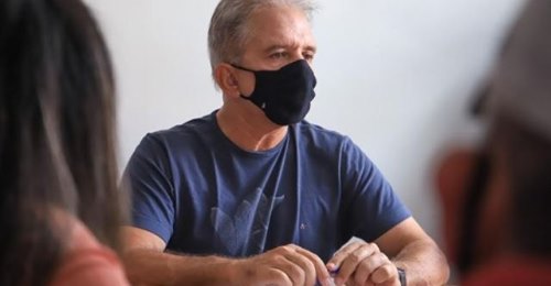 Prefeito de Patos Nabor Wanderley anuncia pagamento da primeira parcela do 13° salário dos servidores