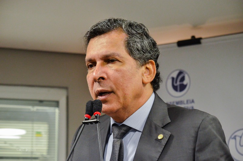 Deputado Ricardo Barbosa assume presidência interina da Unale