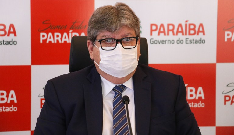 Novo decreto na Paraíba cancela feriado de São João e flexibiliza academias, restaurantes e igrejas