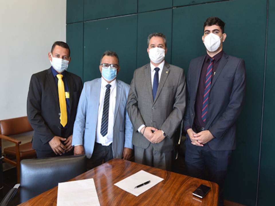 Prefeito de Olivedos Deusinho Leonardo anuncia apoio a Efraim Filho para o Senado