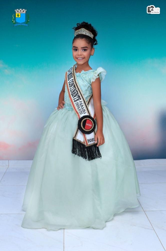Representante de Soledade vence Concurso de Miss Continente Paraíba Infantil