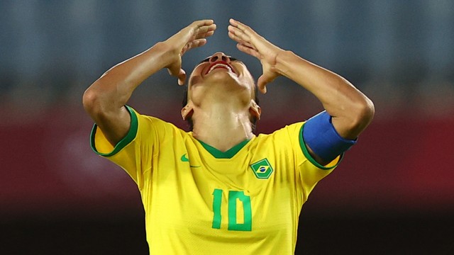 Futebol feminino perde nos pênaltis para o Canadá e se despede de Tóquio