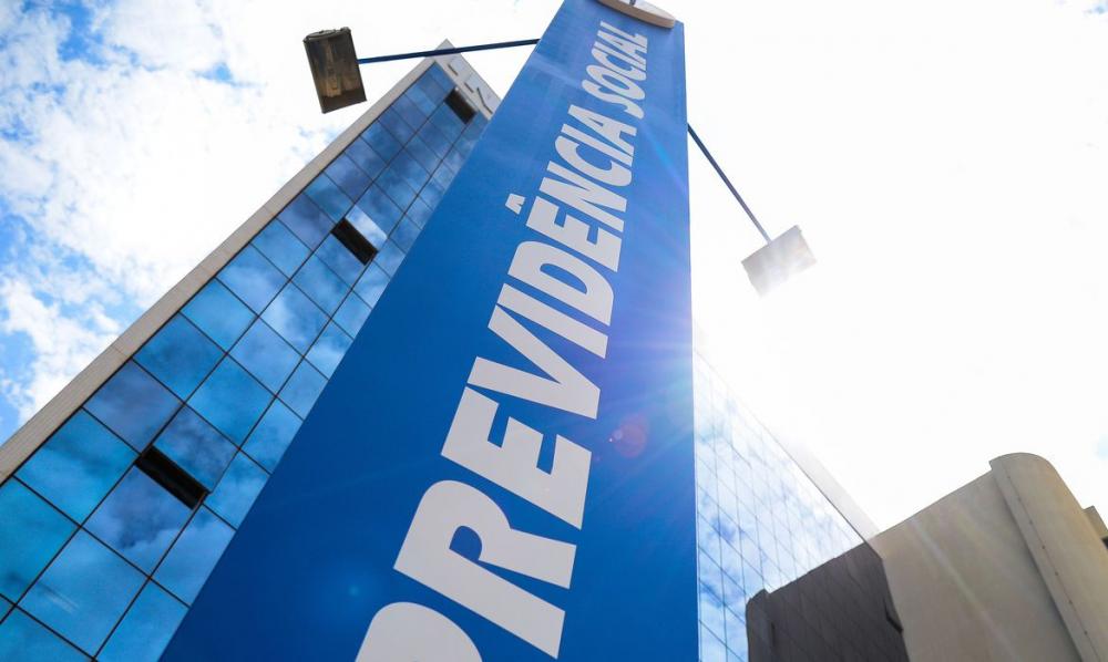 INSS cria novo serviço para monitorar atendimento presencial nas agências