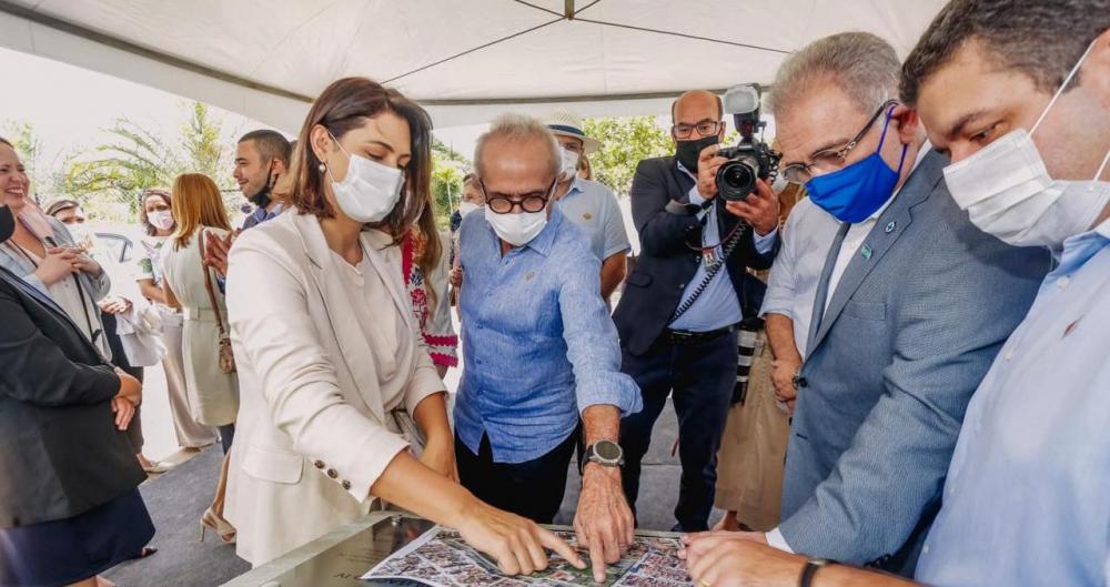 API repudia ataques de bolsonaristas contra a imprensa em visita de Michele Bolsonaro por João Pessoa