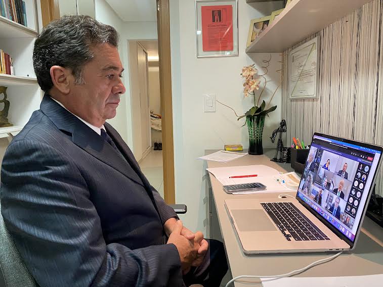 Ministro sugere destinação de valores arrecadados com leilão do 5G para garantir internet nas escolas públicas