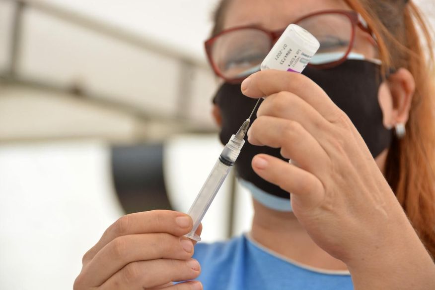 João Pessoa aplica segunda dose de vacinas contra Covid-19 nesta segunda-feira