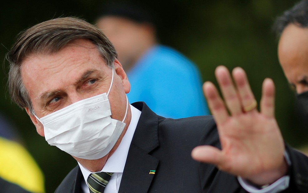 STJ derruba liminar que determina entrega de exames de Bolsonaro