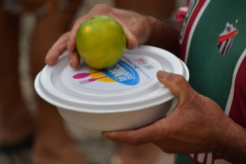 João Azevêdo sanciona programa que fornece refeições diárias por R$ 1 a populações carentes da Paraíba